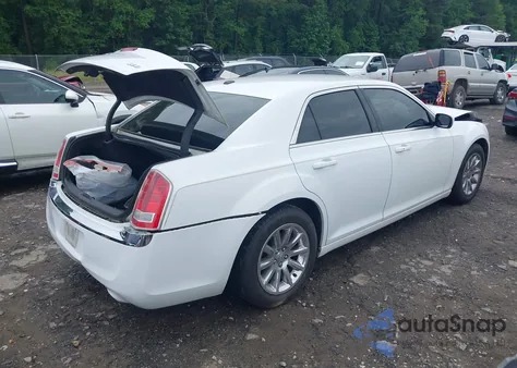 2014 Chrysler 300 из США, поврежденный, VIN 2C3CCAAG3EH355676